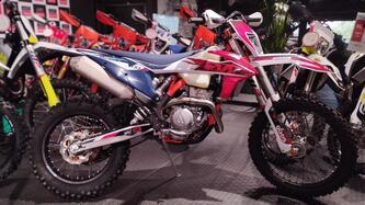 KTM 350 EXC-F Six Days (2023) usata