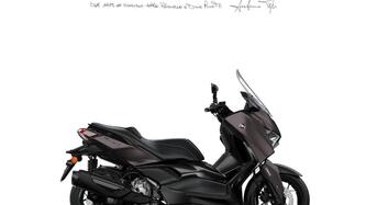 Yamaha X-Max 300 Tech Max (2025) nuova
