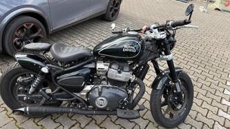 Royal Enfield Super Meteor 650 (2023 - 25)