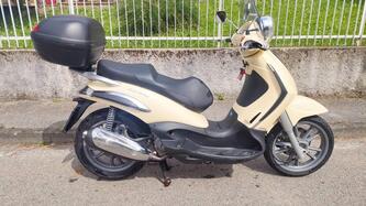 Piaggio Beverly 250 i.e. usata