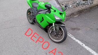 Kawasaki Ninja 636 ZX-6R (2005 - 06) usata