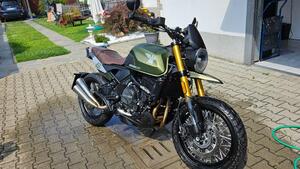 Moto Morini SEIEMMEZZO SCR (2022 - 25) 
