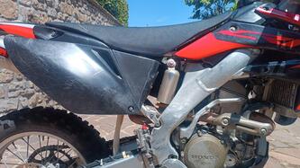 Honda CRF 250 R (2008) usata