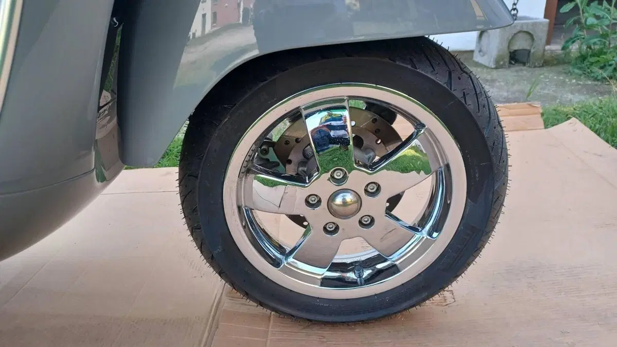 Piaggio   (15)