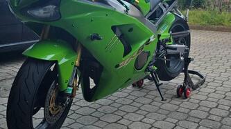 Kawasaki Ninja 636 ZX-6R (2003 - 04) usata