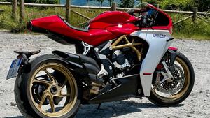 MV Agusta Superveloce 800 (2021 - 25) 