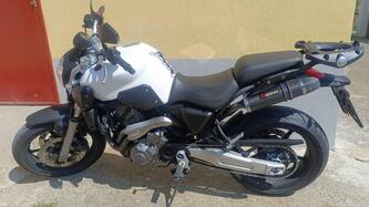 Yamaha MT-03 (2006 - 14) usata