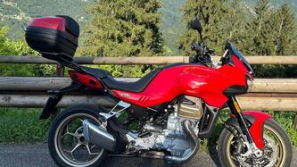 Moto Guzzi V100 Mandello (2022 - 24)