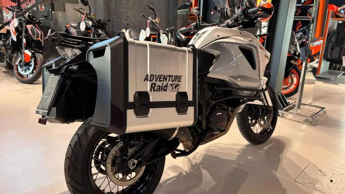 KTM 1290 Super Adventure S (2017 - 20)  (2)