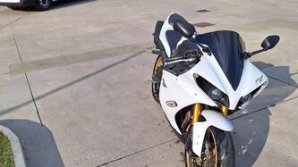 Yamaha YZF R1 (2012 - 14) usata
