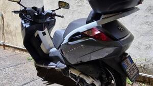 Peugeot Satelis 400 