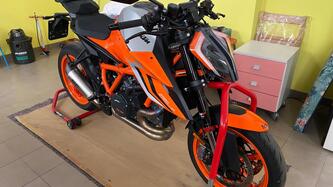 KTM 1290 Super Duke R (2022 - 23) usata