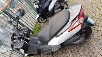 Kymco Downtown 300i (2009 - 17) usata