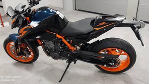 KTM 890 Duke R (2022 - 23) 