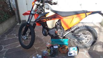 KTM 300 EXC E TPI (2020) usata