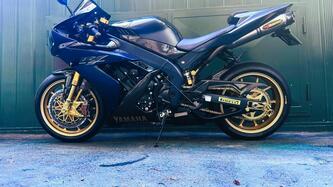 Yamaha YZF R1 SP1 (2006) usata