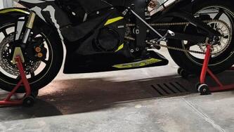 Yamaha YZF R6 (2006 - 07) usata