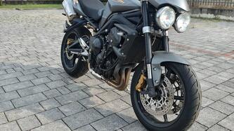 Triumph Street Triple R (2009 - 12)