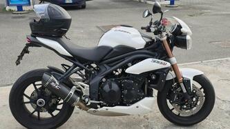 Triumph Speed Triple 1050 ABS (2011 - 15) usata