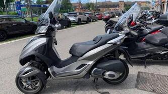 Piaggio Mp3 300 ie Yourban LT (2011 - 16) usata