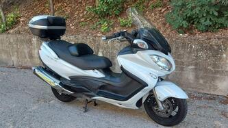Suzuki Burgman AN 650 Executive ABS (2013 - 17) usata