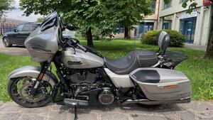 Harley-Davidson CVO Street Glide (2023) 