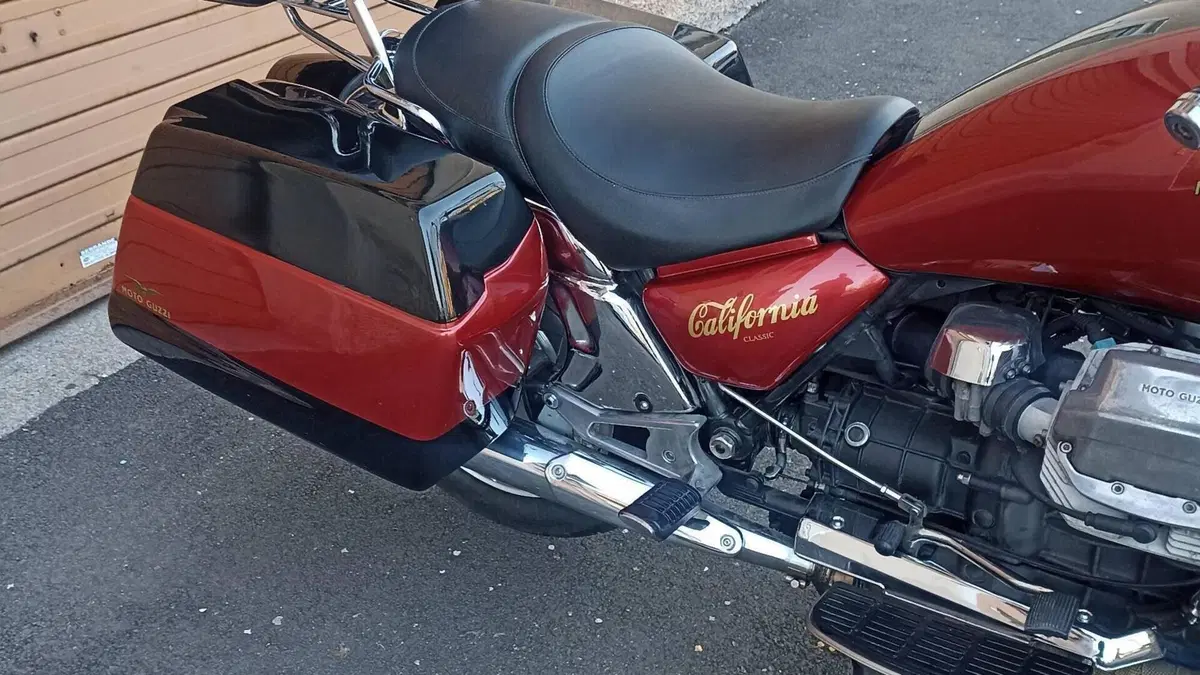 Moto Guzzi California Classic  (9)