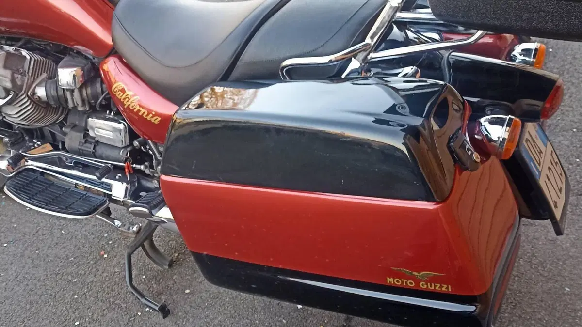 Moto Guzzi California Classic  (11)