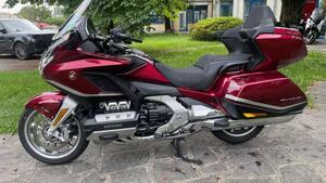 Honda GL 1800 Gold Wing Tour DCT (2021) 