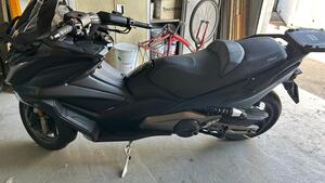 Kymco AK 550 ETS (2021 - 25) 