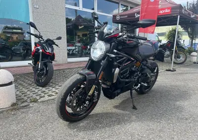 Ducati Monster 1200 R (2016 - 19) - Annuncio 9734859