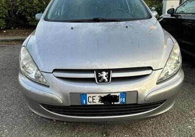 Peugeot 307 SW HDi 110CV Station Mix usata