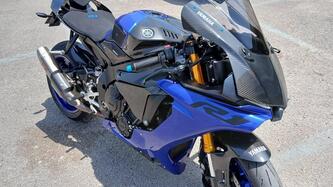 Yamaha YZF R1 (2017 - 19) usata
