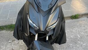 Yamaha X-Max 300 Iron Max (2019 - 20) 