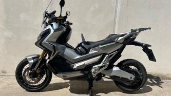Honda X-ADV 750 (2017) usata