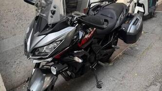 Kawasaki Versys 650 Grand Tourer (2021) usata