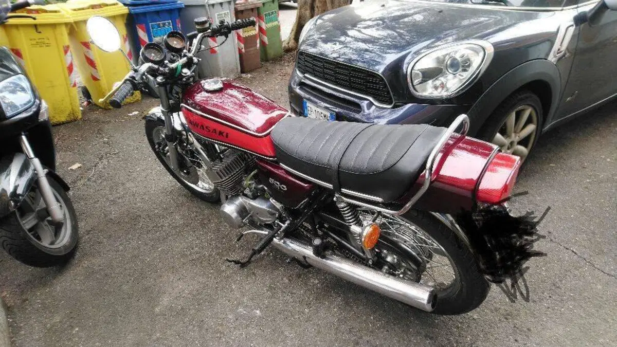 Kawasaki   (7)