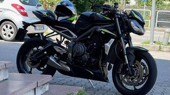Triumph Street Triple RS (2020 - 22) usata