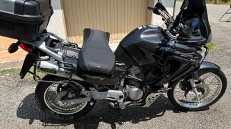 Honda Transalp 650 epoca