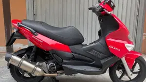 Gilera Runner 200 ST  (9)