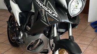 Honda Transalp XL 700 V (2007 - 2013) usata
