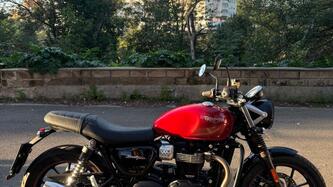 Triumph Street Twin 900 (2016) usata