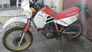 Gilera Dakota 500  (2)