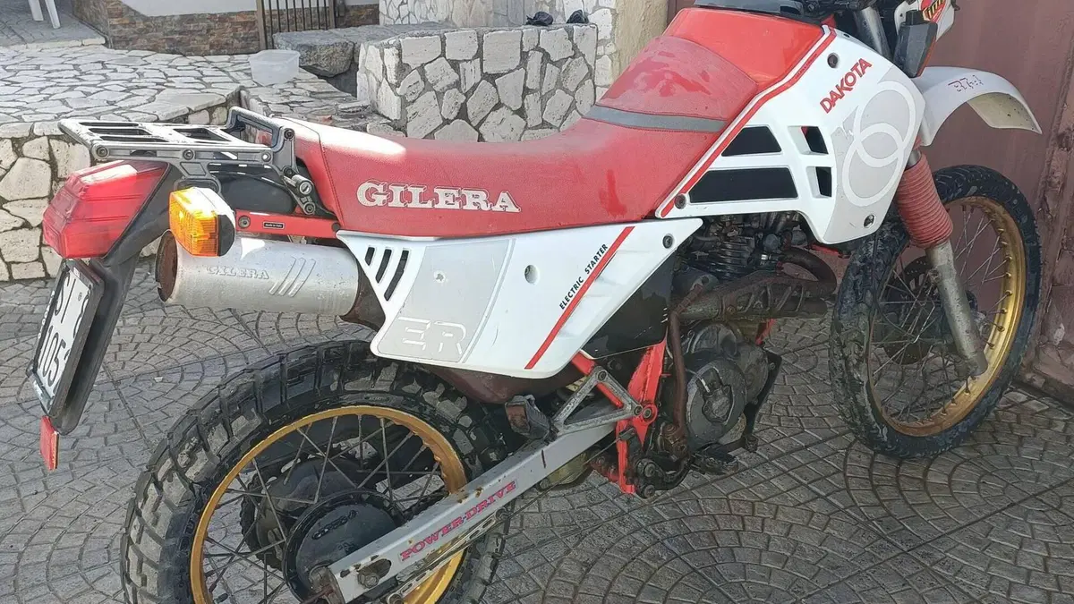 Gilera Dakota 500  (10)