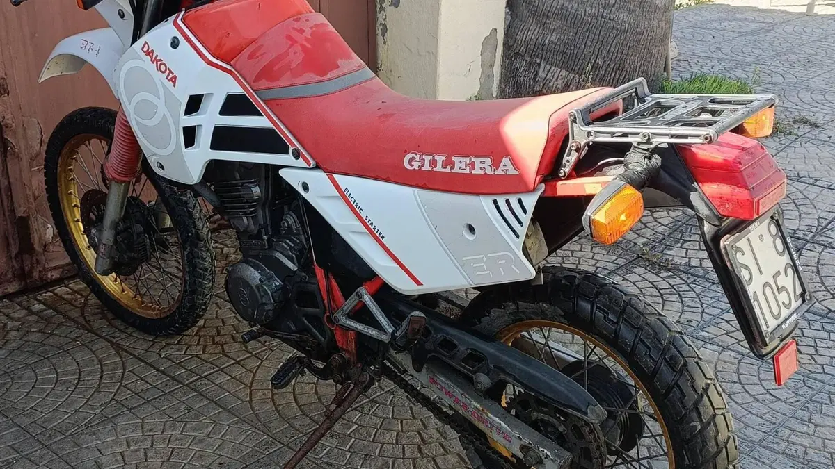 Gilera Dakota 500  (14)