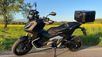 Honda X-ADV 750 DCT (2021 - 24) usata