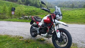 Moto Guzzi V85 TT Evocative Graphics (2019 - 20) usata