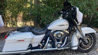 Harley-Davidson 1584 Street Glide (2008 - 10) - FLHX usata