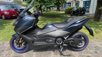 Yamaha T-Max 560 (2022 - 24) usata