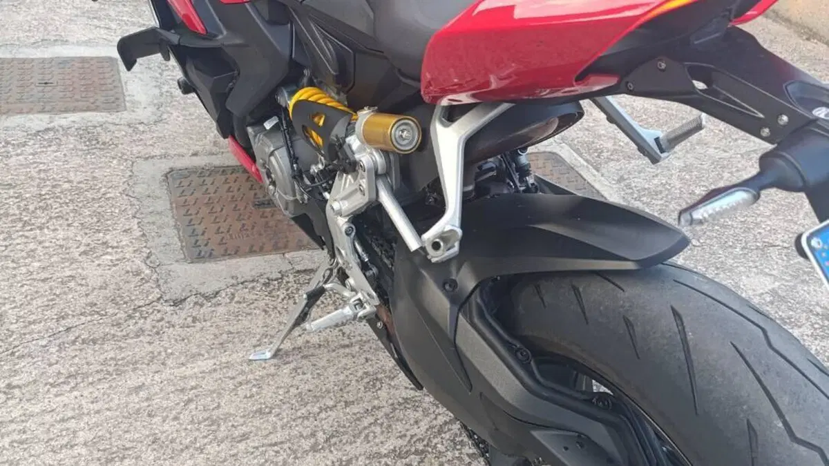 Ducati Streetfighter V2 (2022 - 24)  (3)
